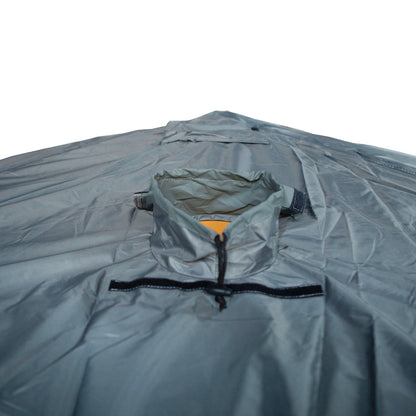 Väinö Bunker Thermal Extreme XL sadehuppu läpiviennillä