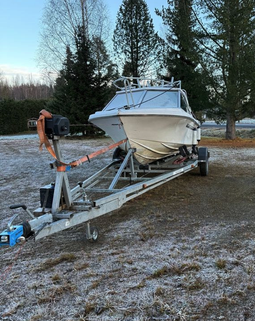 HT-Vene Vator 17HT + 4T 50hv Yamaha ulkoperämoottori