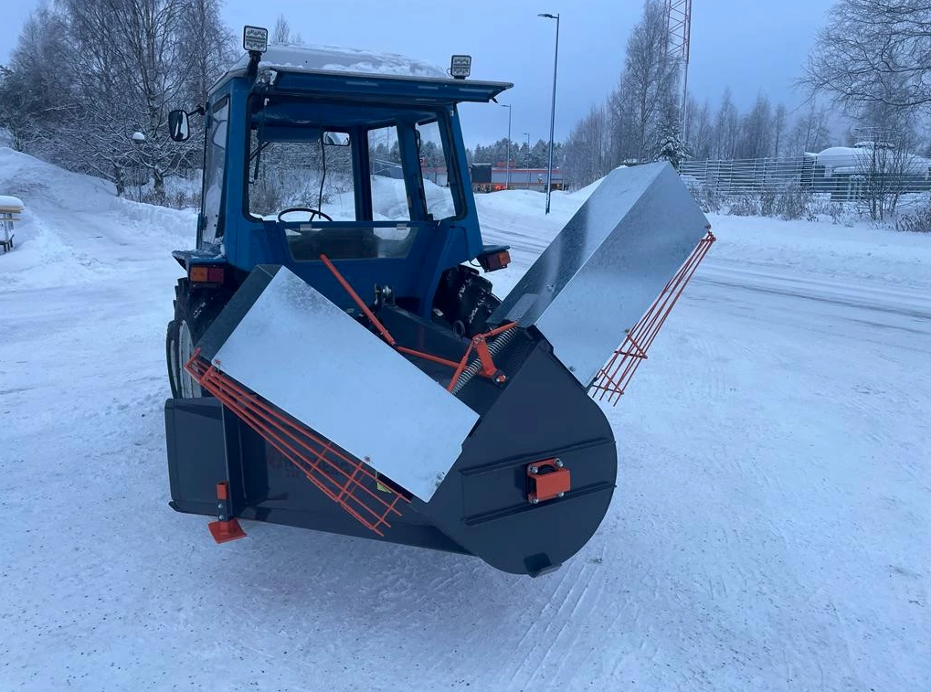 Norberg X23 traktorin lumilinko